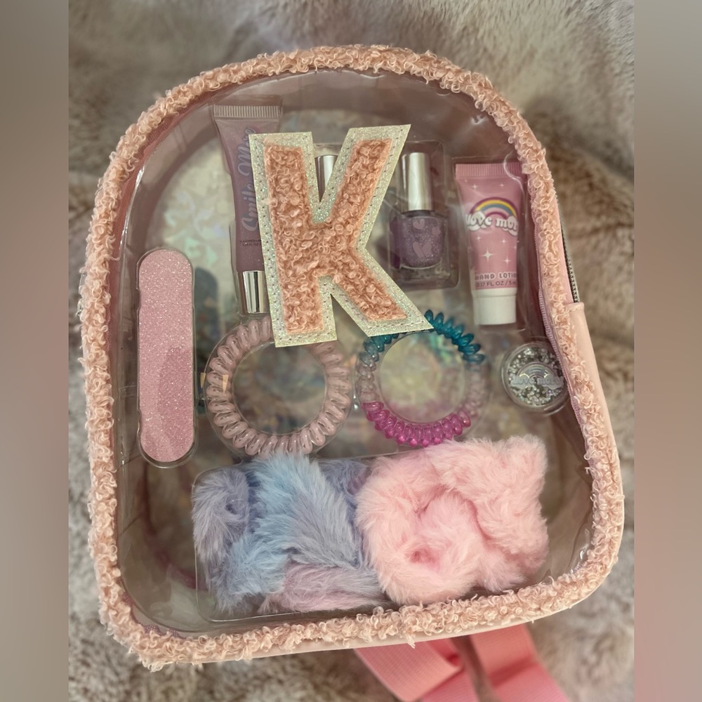 Children’s K initial beauty mini backpack pink